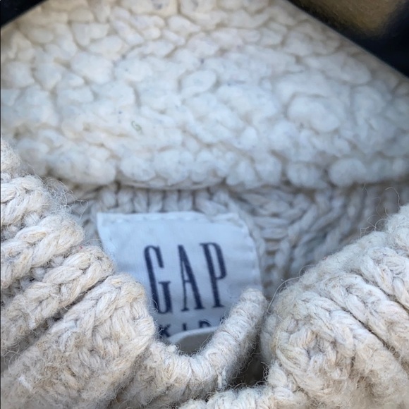 Gap sweater - Picture 2 of 2